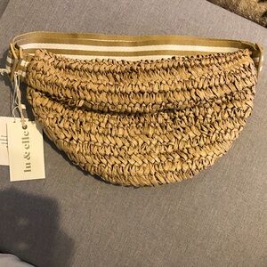 Fanny pack / cross body